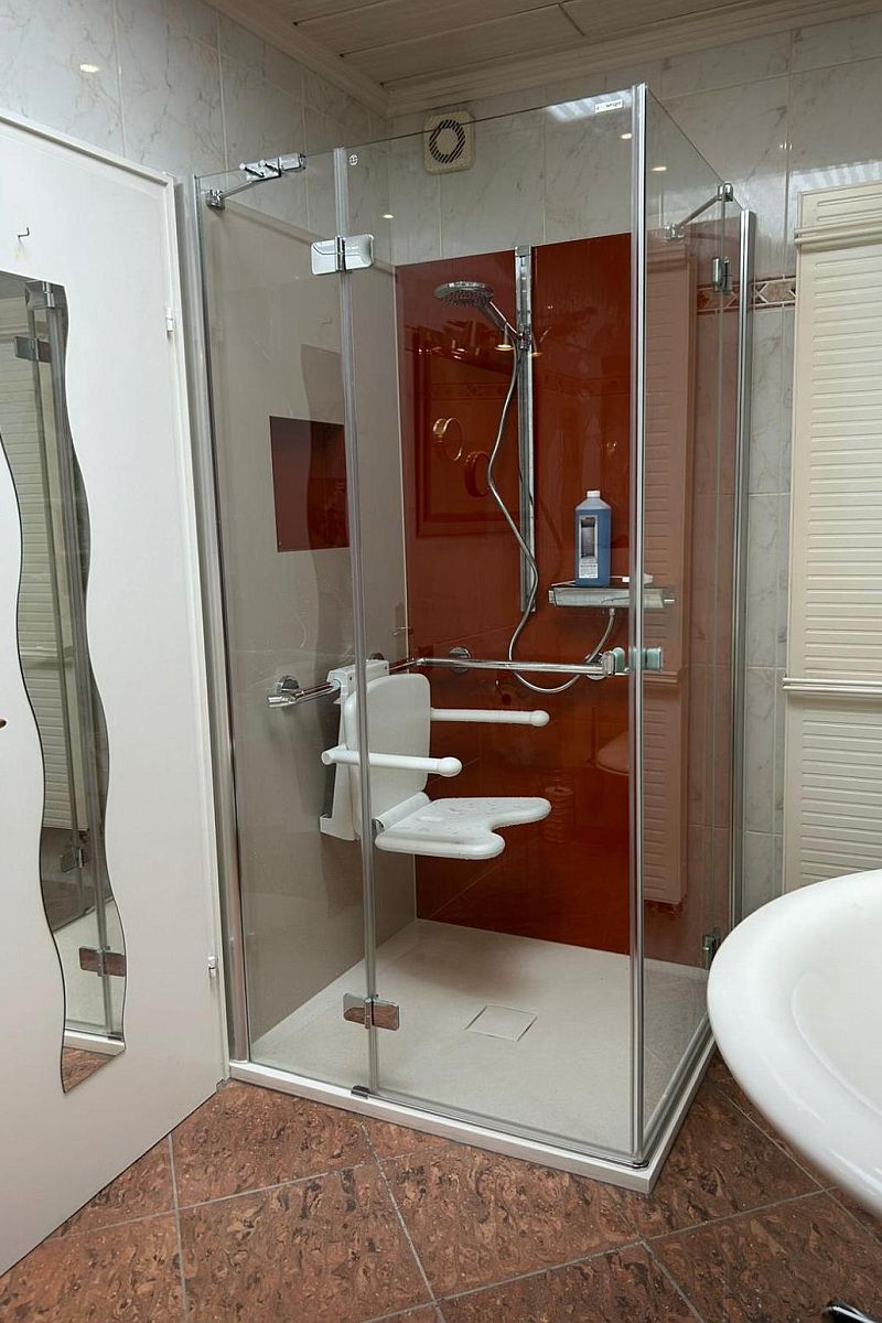 Barrierefrei-fugenlos-auch-Nische-fugenlos